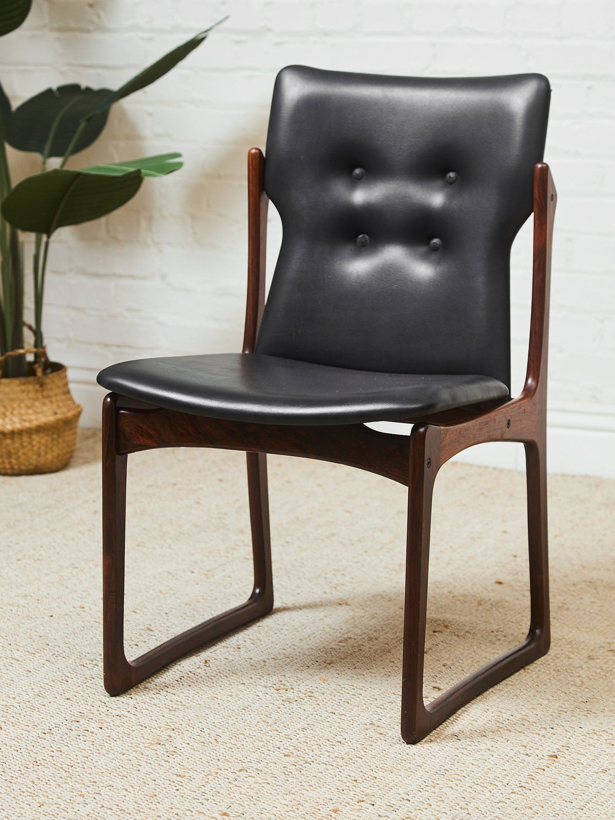 Rare Set of Danish Vamdrup Stolefabrik Rosewood Dining Chairs