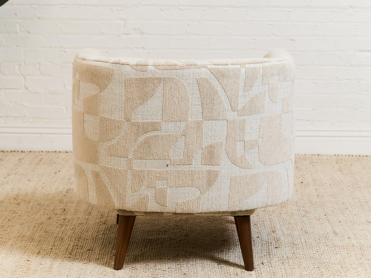 Sabin Swivel Chair in Kali Porclain