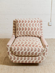 Atlas Swivel Chair in Ulman Desert