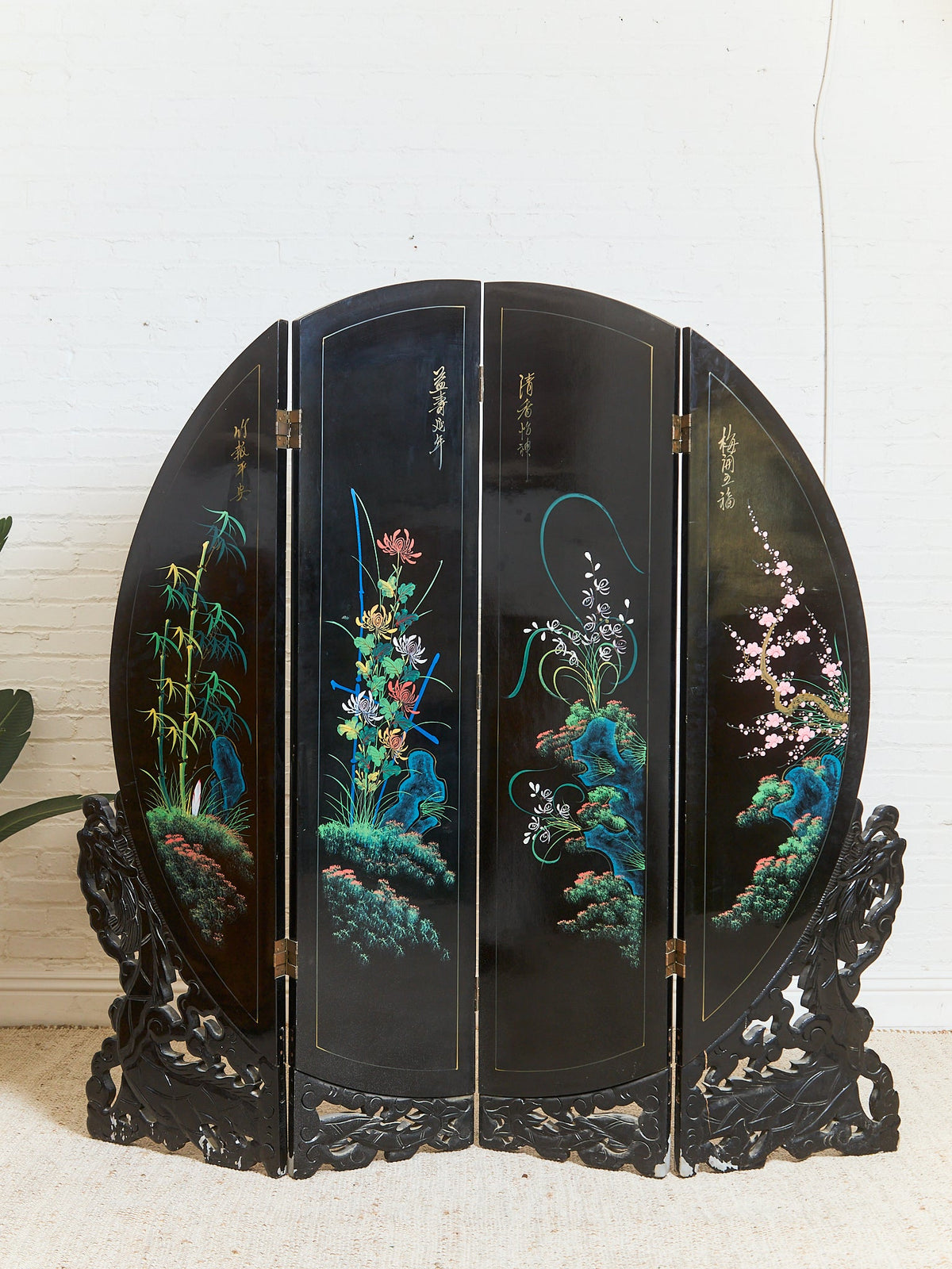 Round Jade Chinese Vintage Carved Screen Room Divider