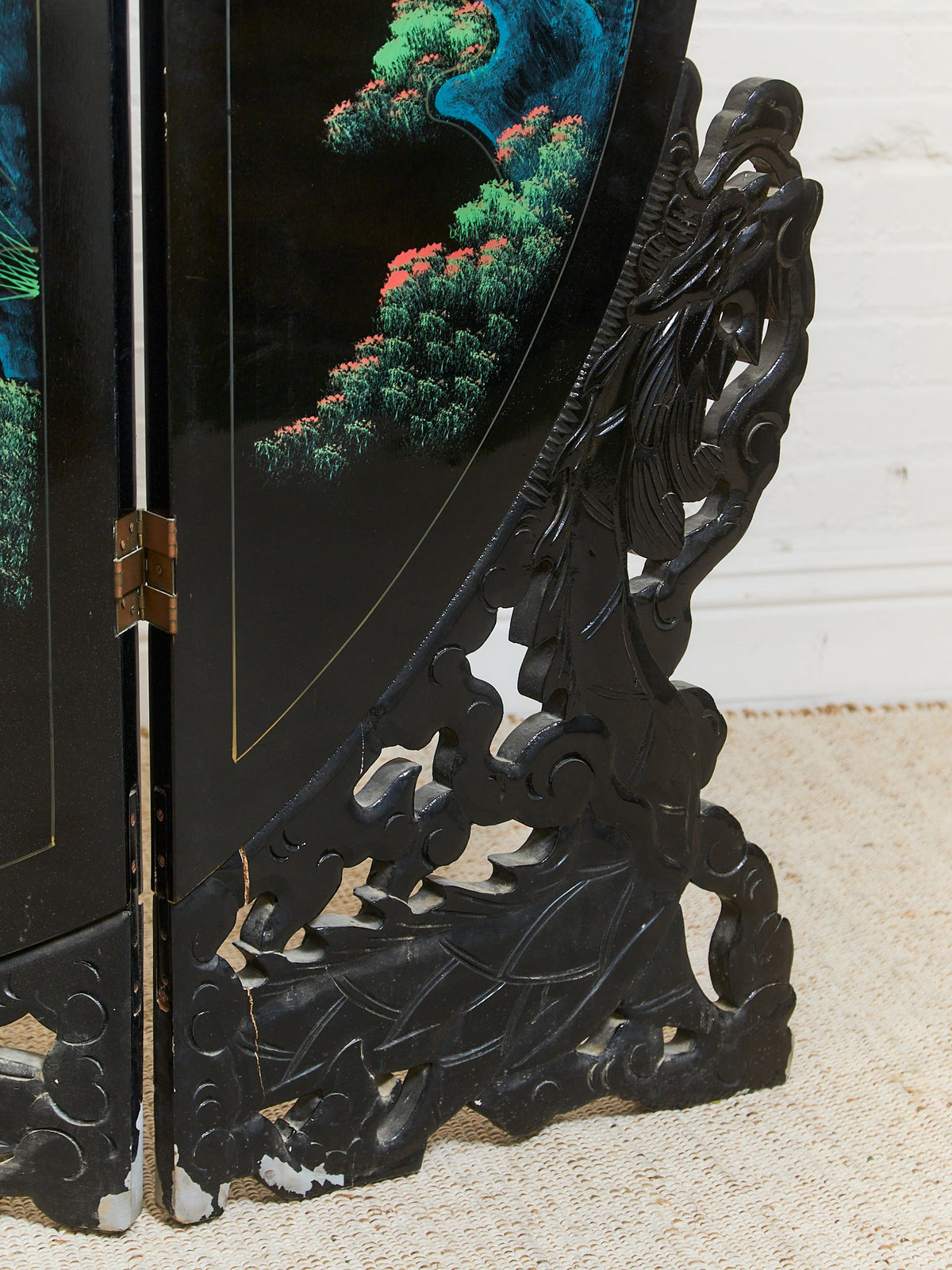 Round Jade Chinese Vintage Carved Screen Room Divider