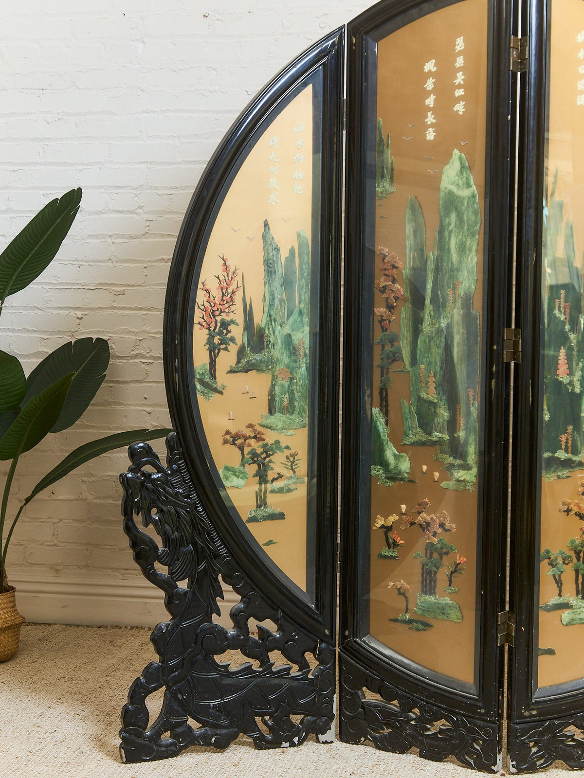 Round Jade Chinese Vintage Carved Screen Room Divider