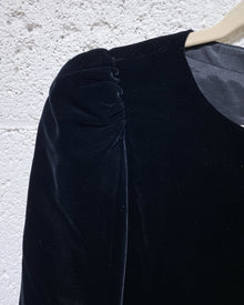 Vintage Black Velvet Dress (9)