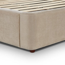 Leah Performance Chenille Bed
