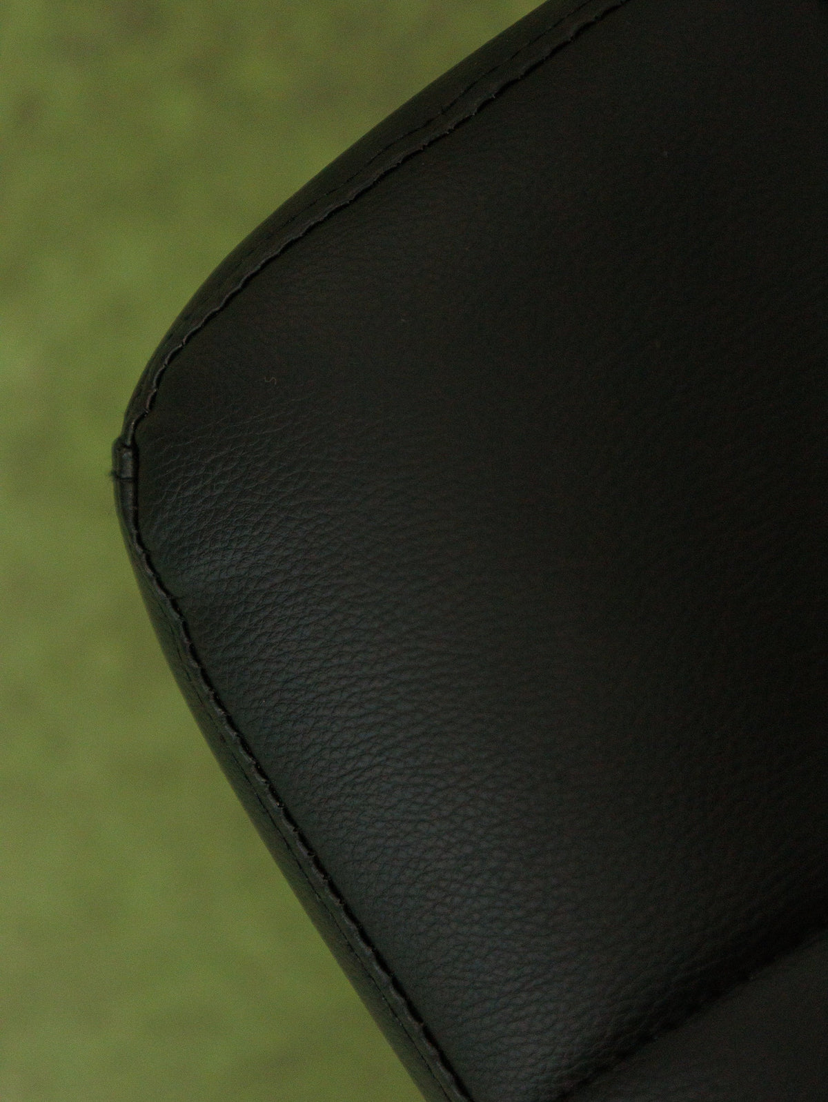 Black Square Tufted Office Chair