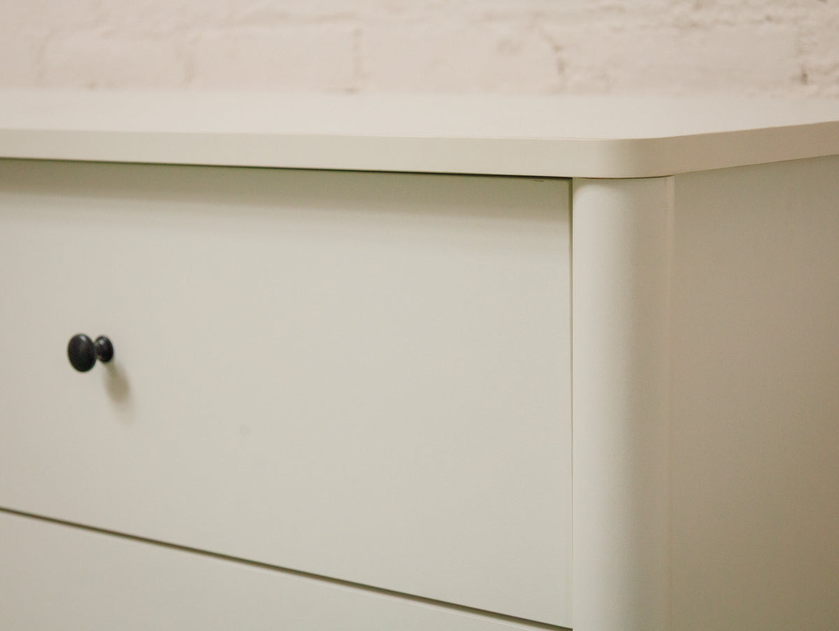 Dixieland Dresser in White